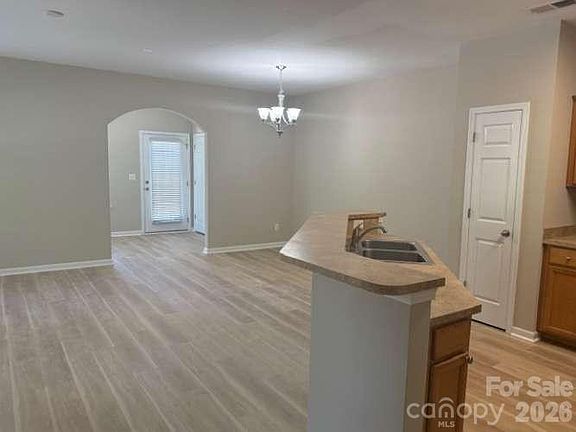 3rd image of 17450 Caldwell Track Dr
