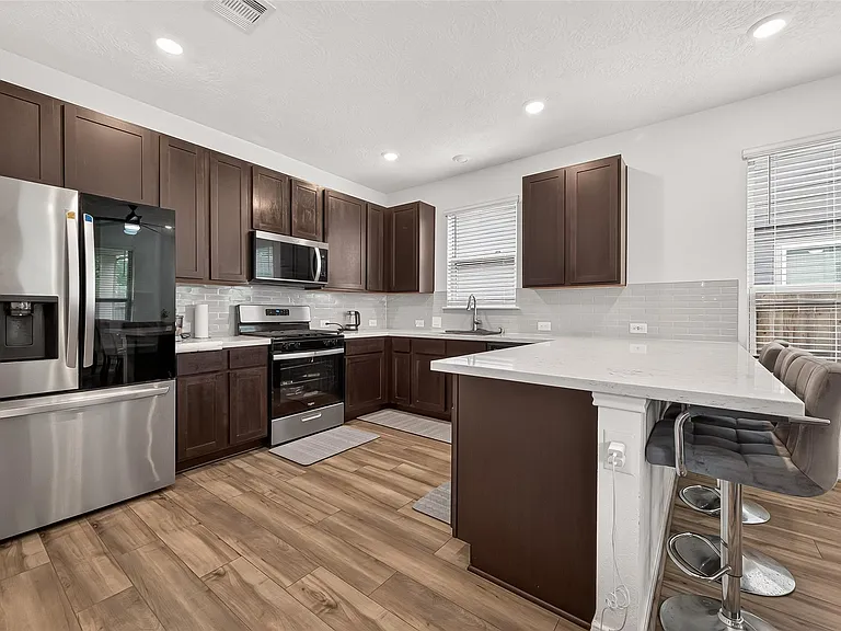 27571 Bello Bend Ln — Photo 17