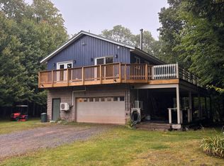 7364 County Road 550, Marquette, MI 49855
