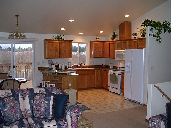 Beautiful Kitchen For The Chef In The Family!
