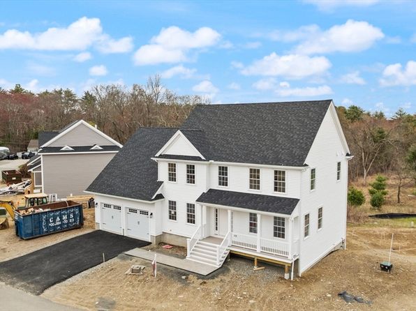 66 Parish Rd #3, Georgetown, MA 01833