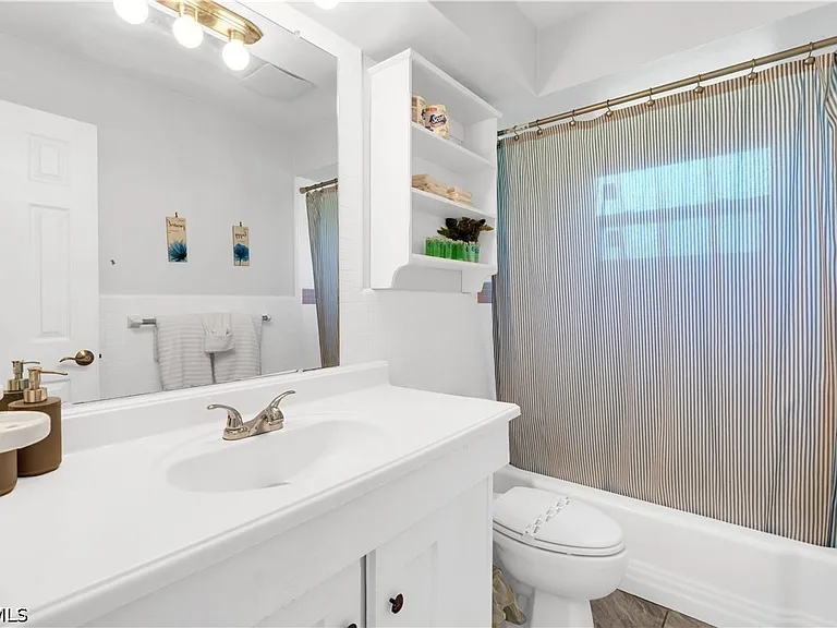 5602 Driftwood Pkwy — Photo 10
