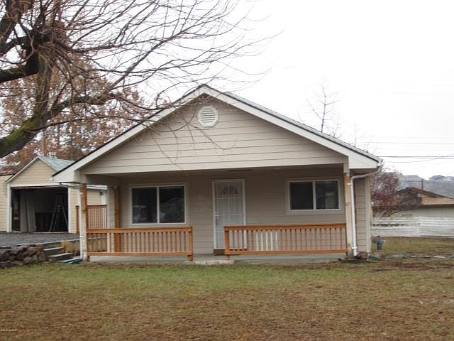 1st image of 803 W Orchard Ave