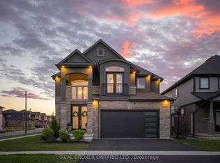 26 Swan Ave, Pelham, ON L0S 1E6