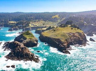 50500 W Buckhorn Cove Road, Little River, CA 95456