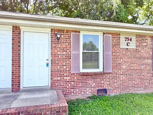 Bancroft Circle Apartments Photo 1