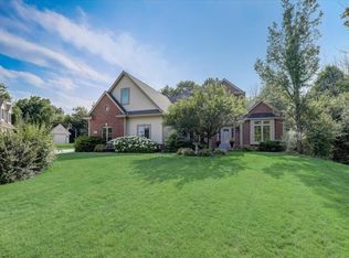 W143N10243 Gatewood Ct, Germantown, WI 53022