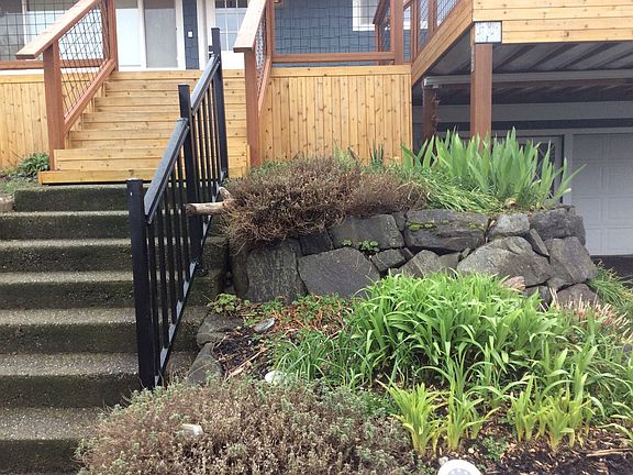 2nd image of 5331 Hyada Blvd NE