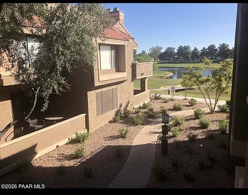 5122 E Shea Blvd Photo 1