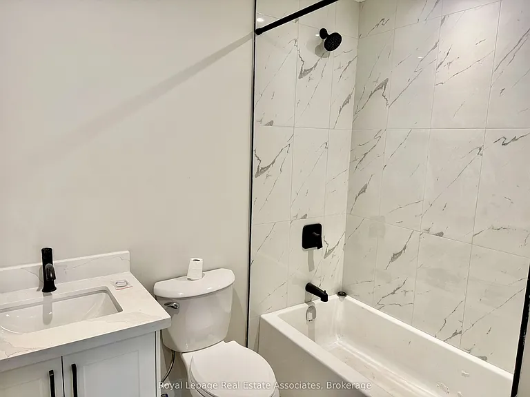 246 Marlborough St #1 — Photo 13