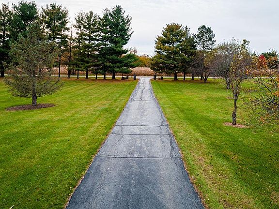 4th image of 2833 County Road 166