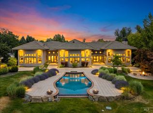 2698 W Penick Pointe Ln, Meridian, ID 83646