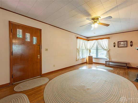 4th image of 6073 11th Ave
