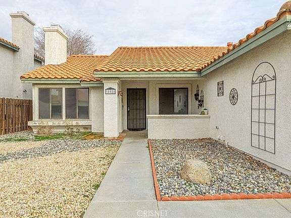 2nd image of 38028 Sierra Grande Ave