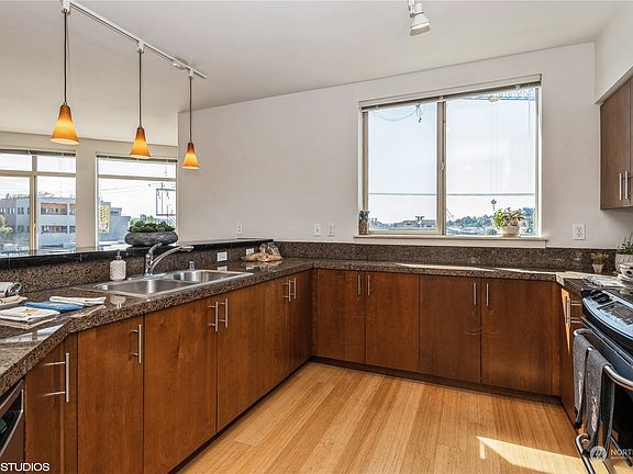 3rd image of 5650 24th Avenue NW #403