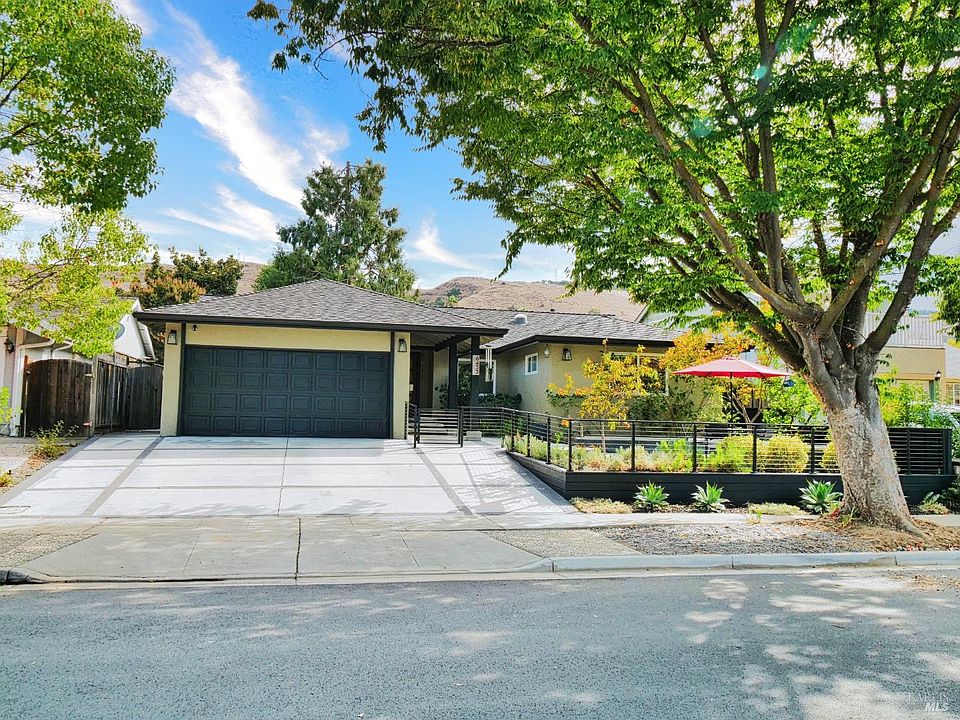 1st image of 6433 Du Sault Drive
