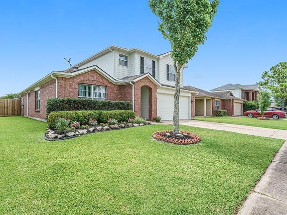 3rd image of 3108 Centennial Village Dr