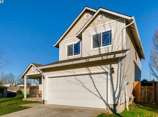 728 NE Mariners Loop, Portland, OR 97211