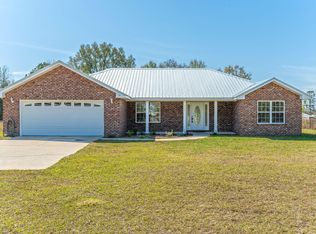 262 Adams Ranch Rd, Defuniak Springs, FL 32433