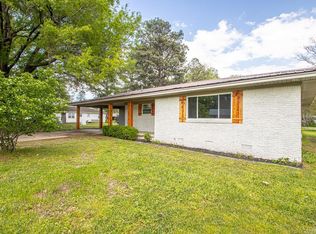 805 Hicks St, Lonoke, AR 72086