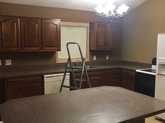 Remolded Kitchen with Island