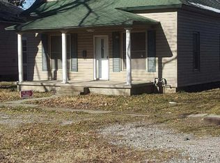 511 W Walnut St, Columbus, KS 66725