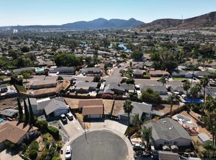 10101 Carrie Ellen Ct, Santee, CA 92071