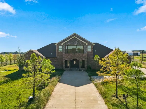 573 Hcr #2431, Hillsboro, TX 76645