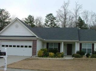 1955 Charleston Oak Cir, Lawrenceville, GA 30043