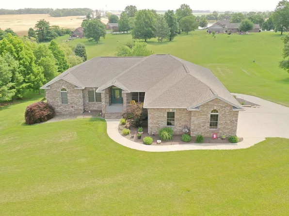 12728 S Scottsdale Dr, Haubstadt, IN 47639