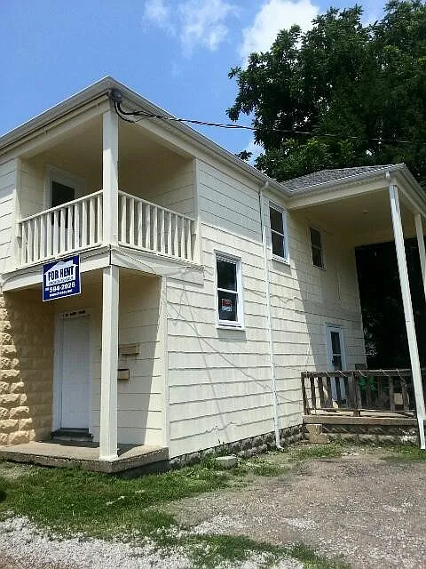 8 1/2 Church St #2