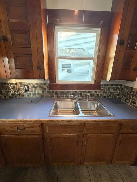 3 bed, 1248 sqft, $1,245 — Photo 3