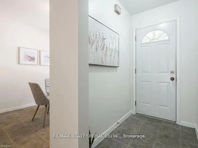 159 Brantwood Park Rd #159A — Photo 3