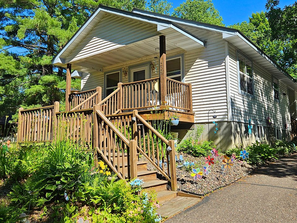 1st image of 229 Summit Ave