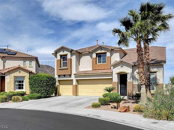 3rd image of 36 Distinguished Way