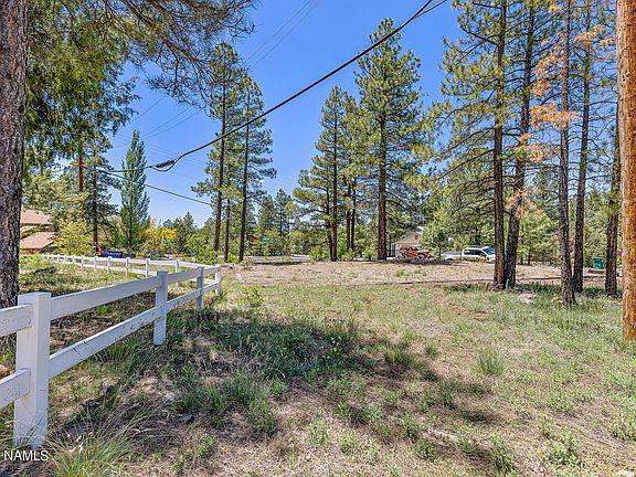 2nd image of 1065 E Cactus Wren Cir #223
