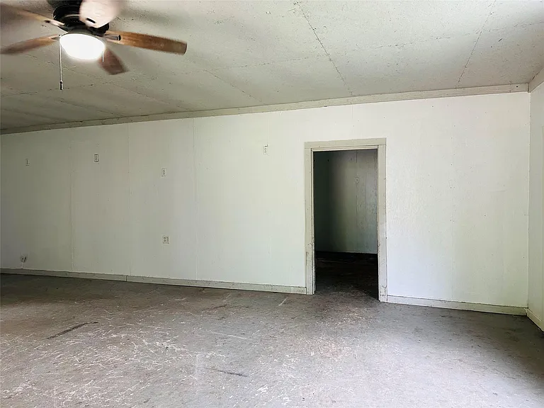 4018 E Mossy Oaks Rd — Photo 21