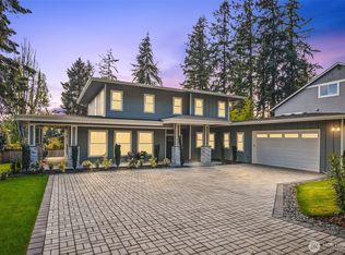 3251 107th Ave SE, Bellevue, WA 98004