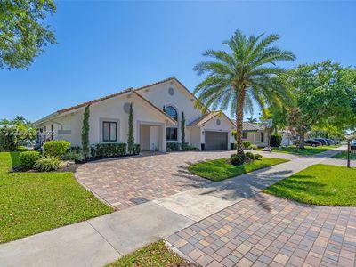 2920 Old Orchard Rd, Davie, FL, 33328