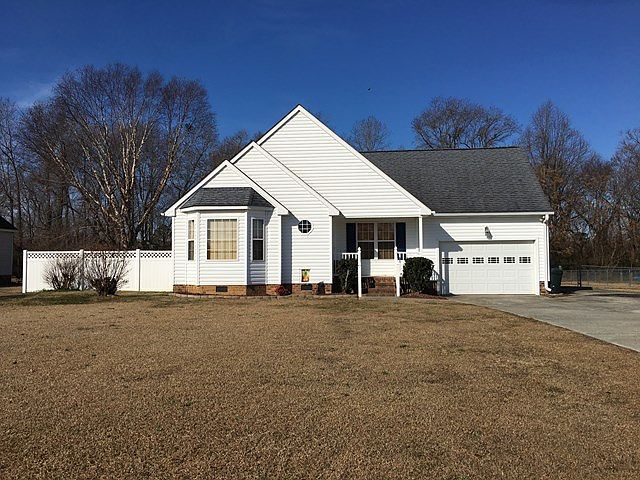 1st image of 313 Wesley Dr
