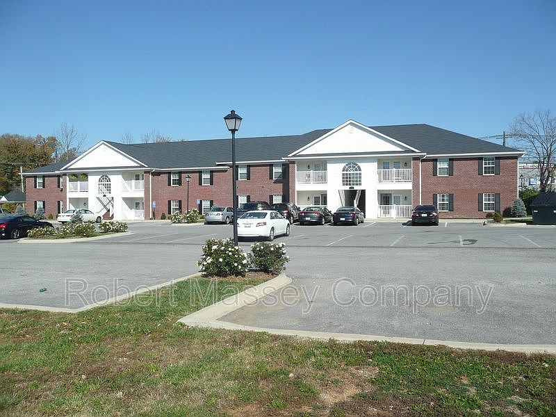 2nd image of 12506 Park Ave Unit 103