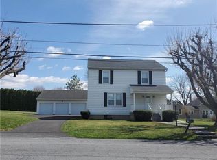 160 Rose Inn Ave, Nazareth, PA 18064