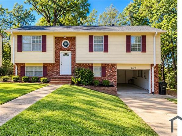 2620 Streetman Cir