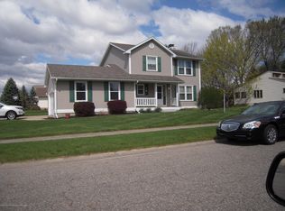2285 Bush Hill Dr, Holt, MI 48842