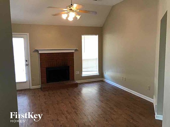 2nd image of 5394 Crystal Oak Dr