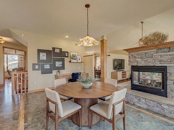 4th image of 1113 Juniper Way