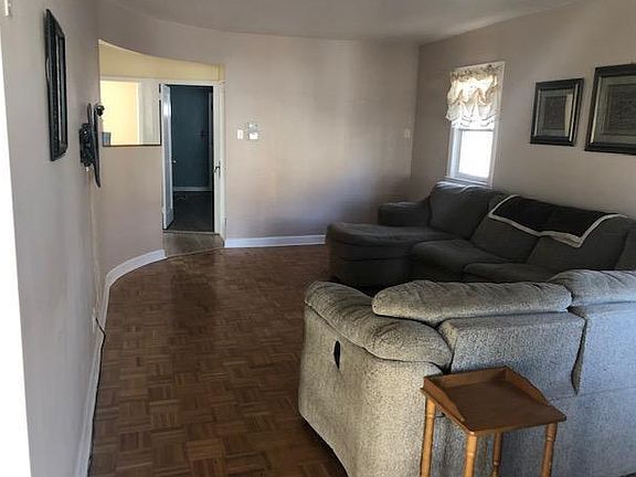 5th image of 2519 Mickle Ave