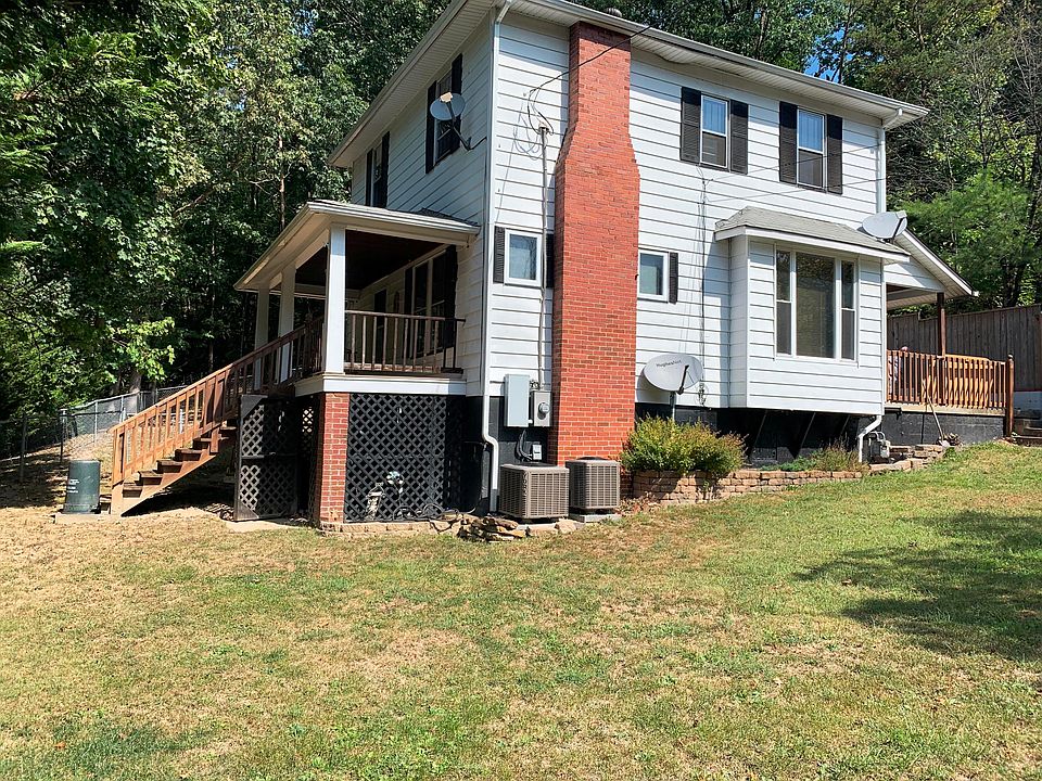 1st image of 46 W Pine St