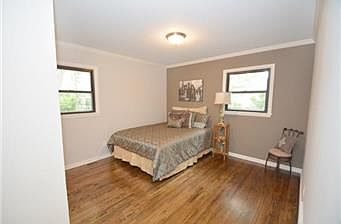 4th image of 7137 France Ave N