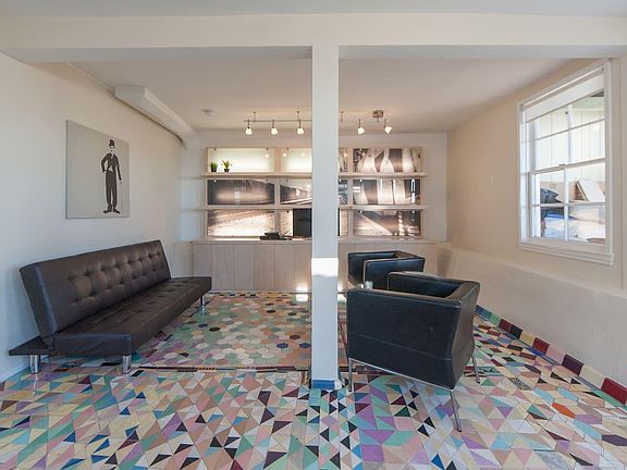 5th image of 9 Sunset Ave Floor 1